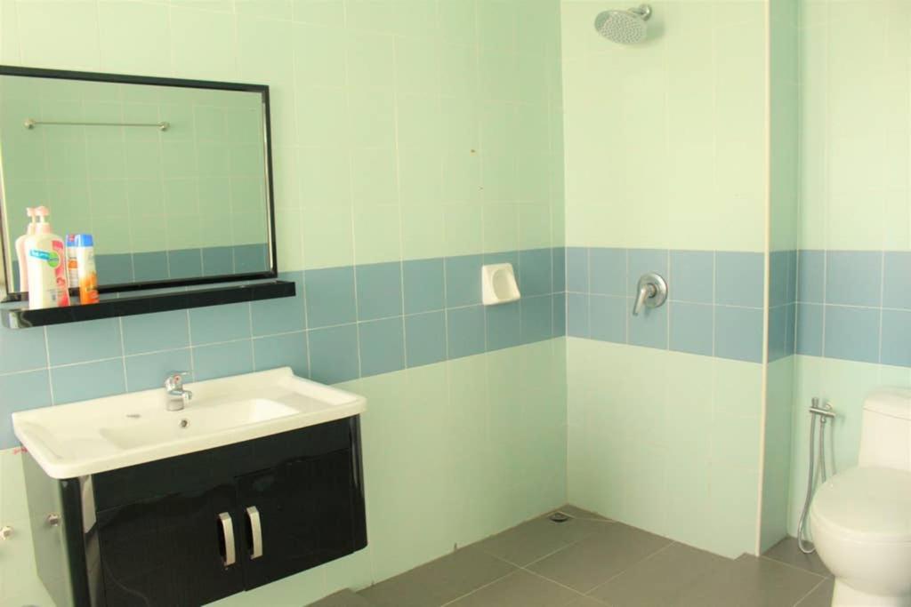 New Seaview Cozy Modern Beach House تانجونغ بونغاه المظهر الخارجي الصورة